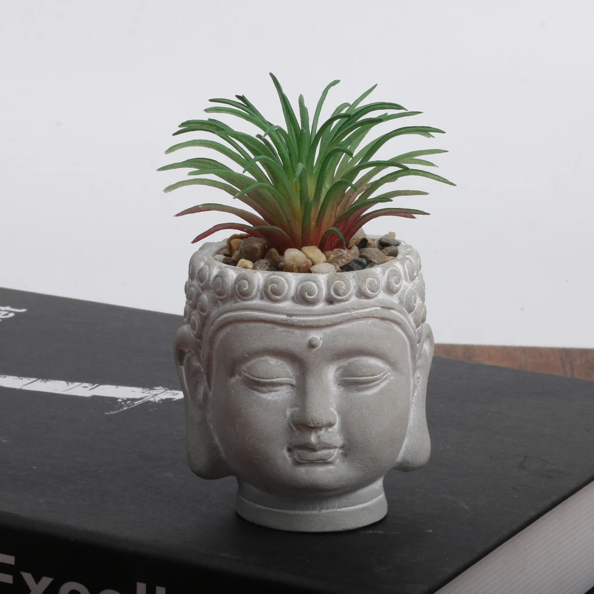 Decorations Buddha pour petites plantes intérieures ou extérieures.  ///   Buddha decorations for indoor or outdoor little plants