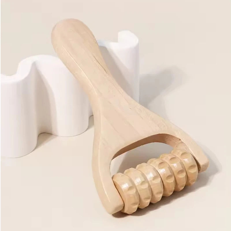 Rouleau de massage en bois pour tout le corps.   ///   Body wooden rolling massager