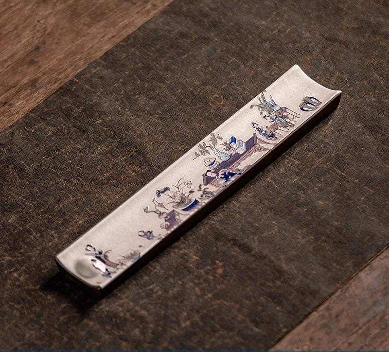 Porte encens en céramique.   ///   Ceramic incense base