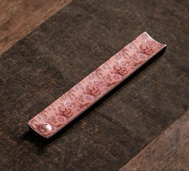 Porte encens en céramique.   ///   Ceramic incense base